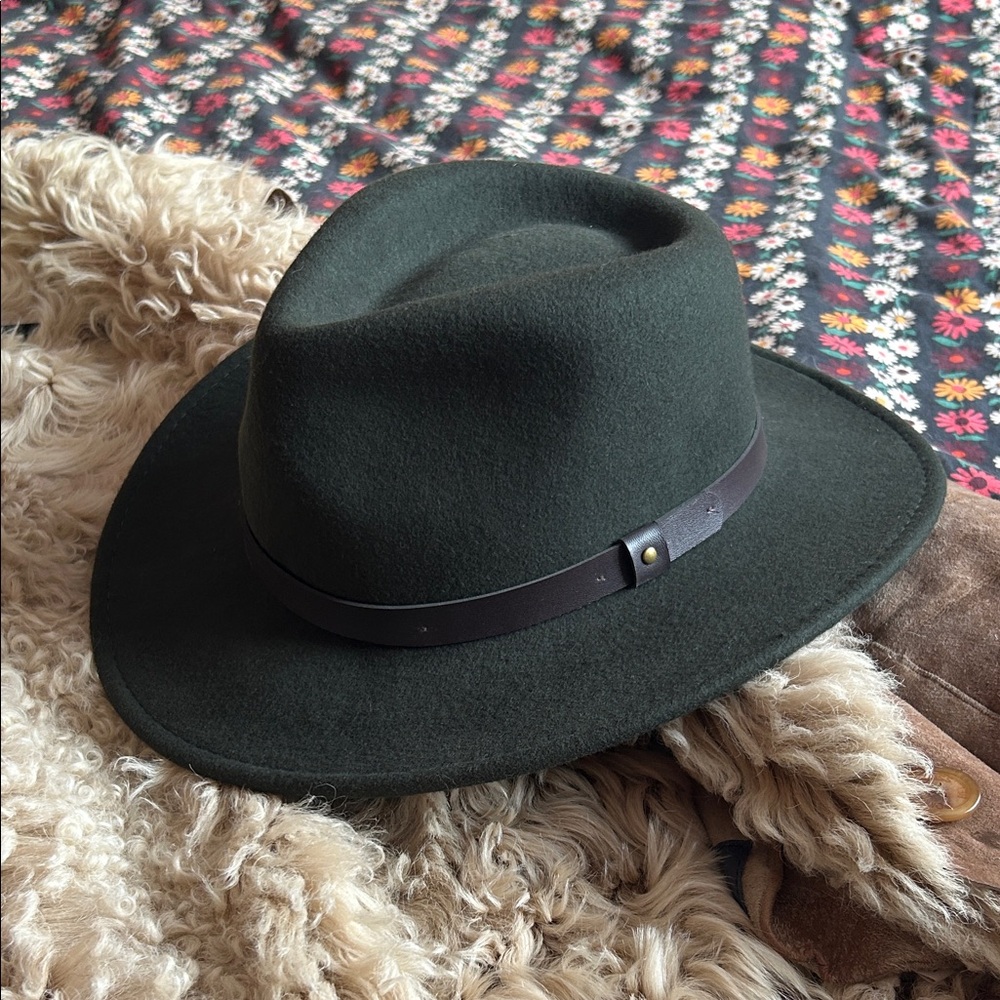 Dark Green Wide Brim Hat with Leather Band